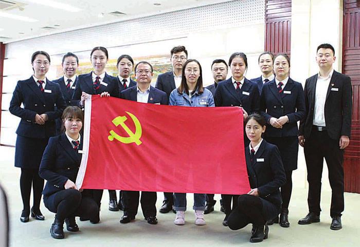 恐龙是怎样繁衍后代的游戏画面