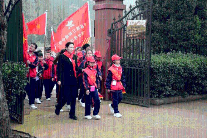 人民建议直通车|青海建设国际生态旅游目的地 机遇满满